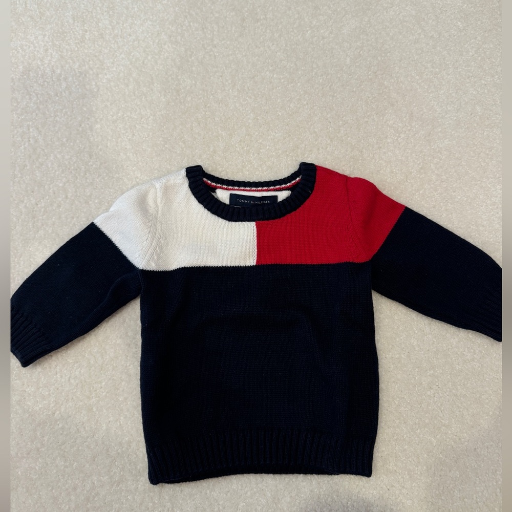 Tommy Hilfinger sweater 3-6 months